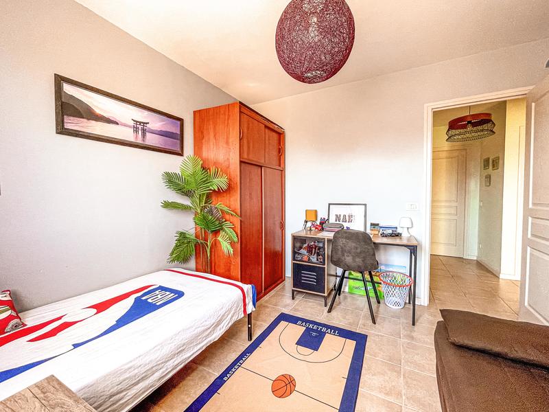 Maison - 104 m² - 5 pièces