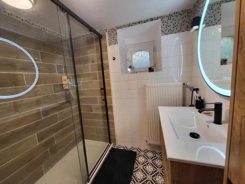 Maison en pierre - 110 m² - 4 pièces