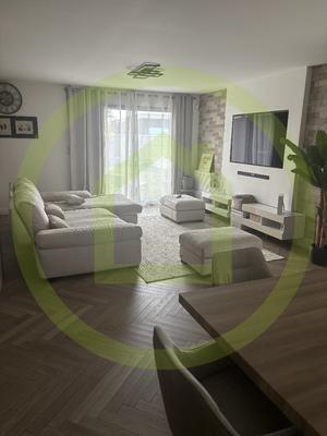 Maison - 160 m² - 5 pièces