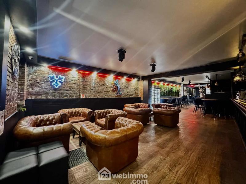 Local commercial - 529 m² - 6 pièces