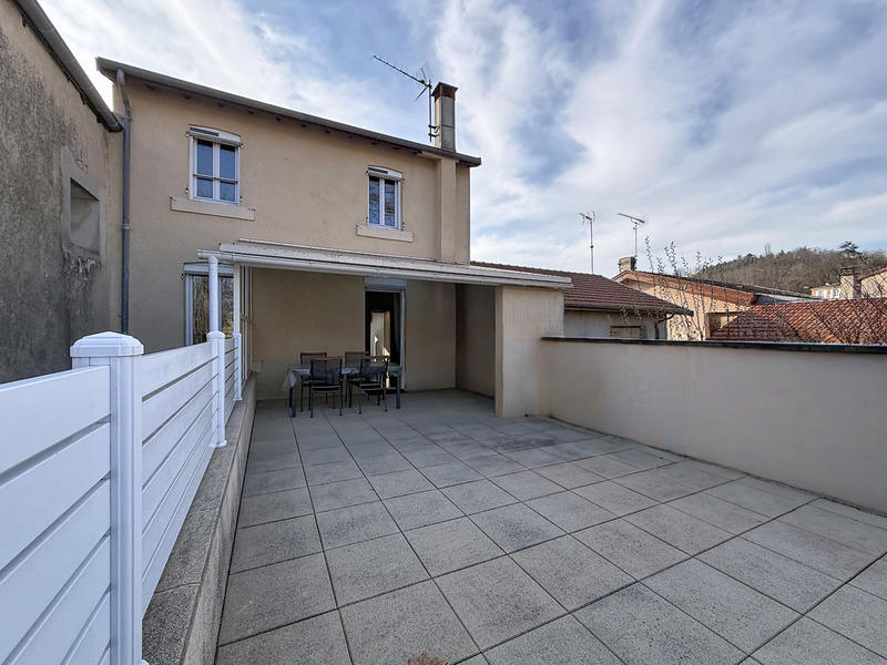 Maison de village - 134 m² - 6 pièces