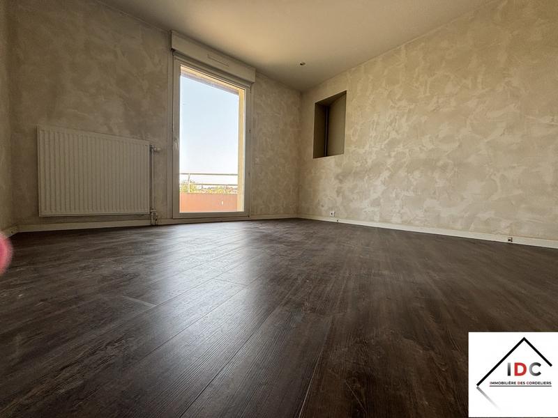 Duplex - 97 m² - 4 pièces