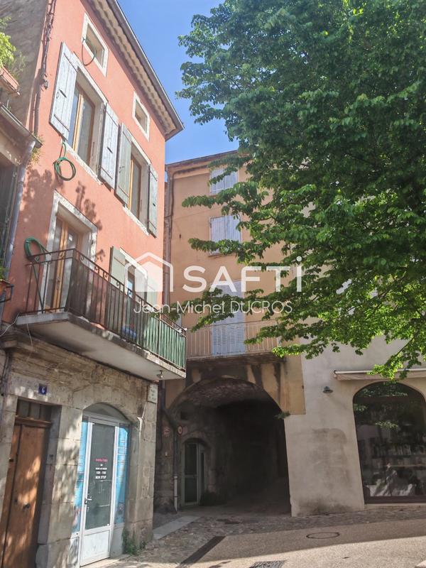 Maison de ville - 90 m² - 4 pièces