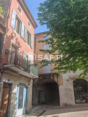 Maison de ville - 90 m² - 4 pièces