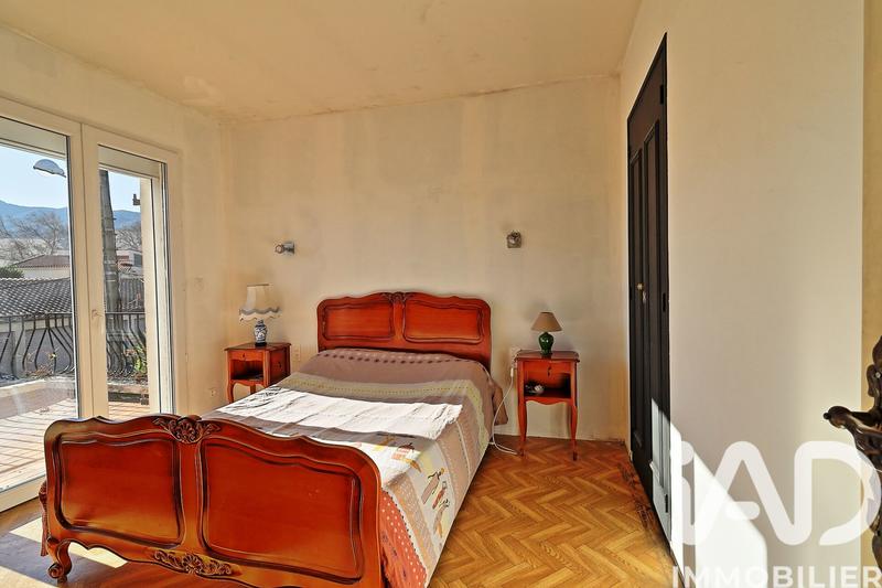 Maison - 176 m² - 7 pièces