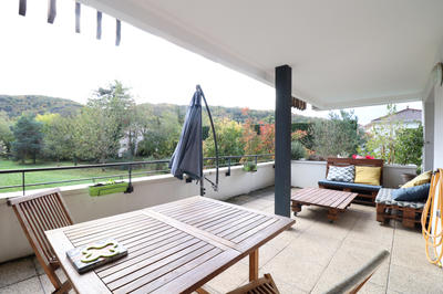 Appartement - 83 m² - 4 pièces