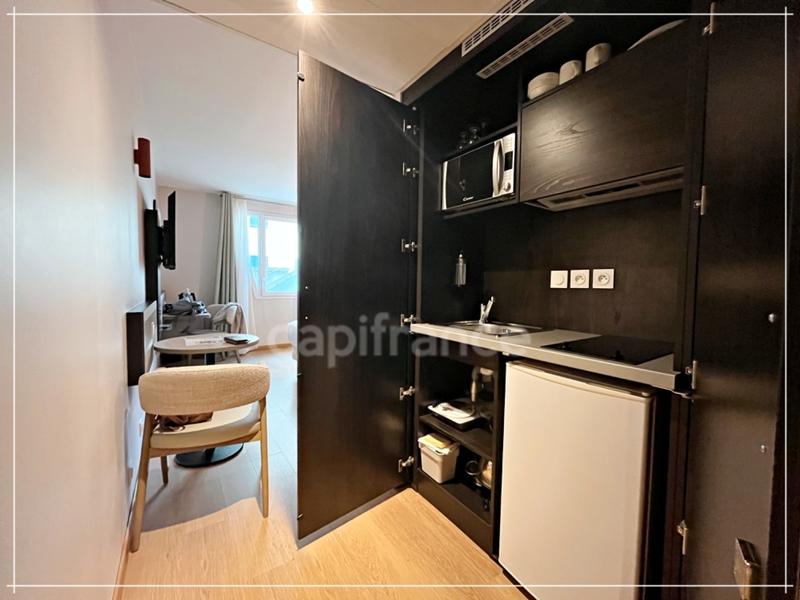 Studio - 24 m² - 1 pièce
