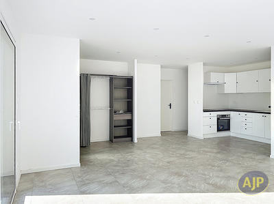 Maison - 98 m² - 4 pièces