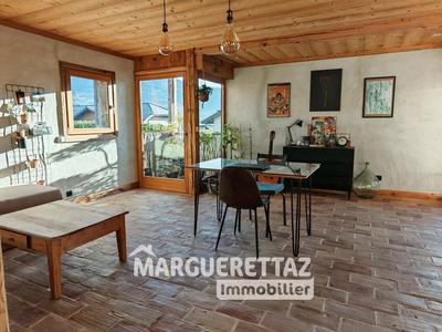 Appartement - 110 m² - 3 pièces