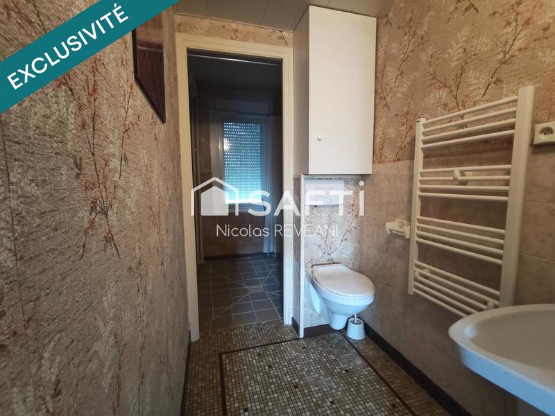 Maison - 207 m² - 8 pièces