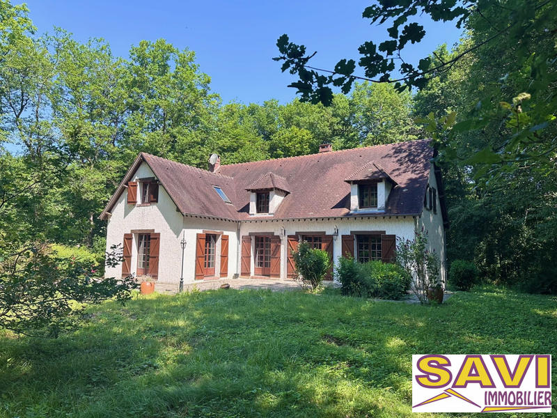 Maison traditionnelle - 153 m² - 5 pièces