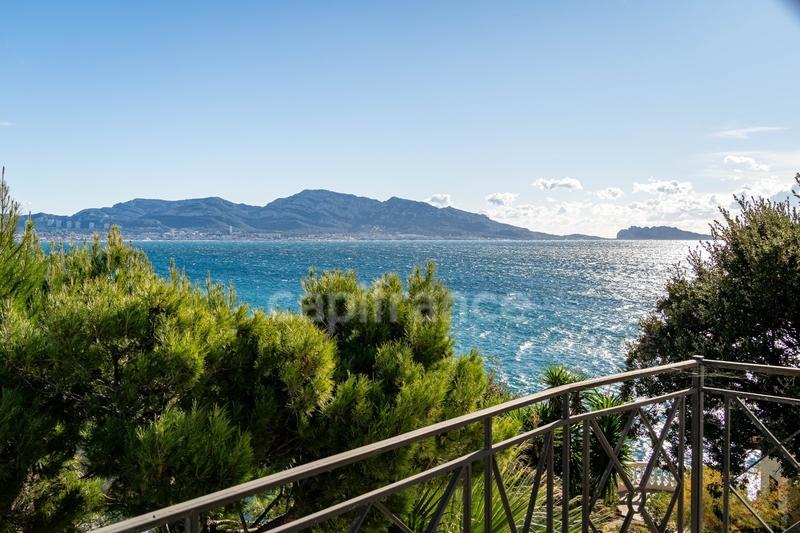 Propriété - 400 m² - 8 pièces