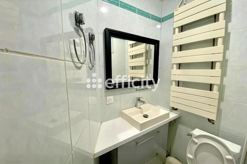 Maison - 23 m² - 2 pièces