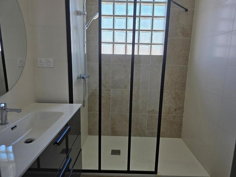 Villa - 200 m² - 8 pièces