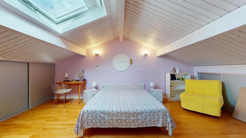 Maison - 137 m² - 6 pièces