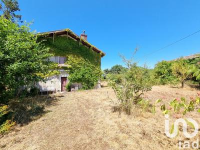 Maison de village - 134 m² - 6 pièces