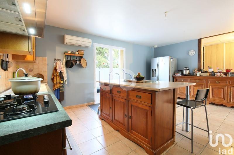 Maison - 189 m² - 7 pièces