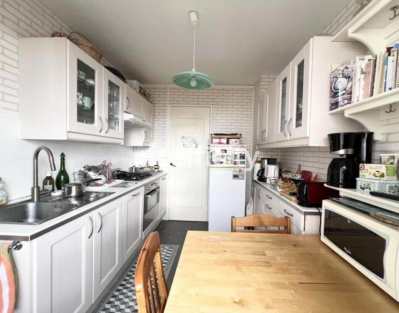 Appartement - 71 m² - 5 pièces