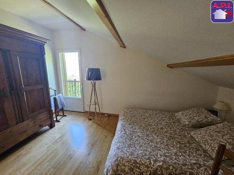 Maison - 91 m² - 4 pièces