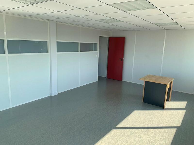 Bureau - 228 m²