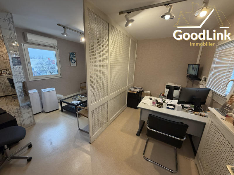 Local d'activités - 142 m²