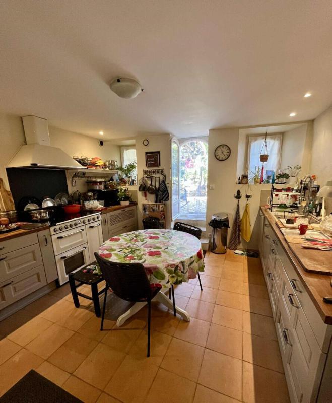 Maison - 165 m² - 7 pièces