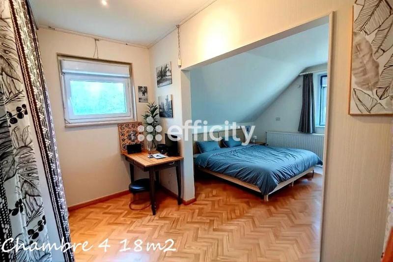 Maison - 170 m² - 8 pièces