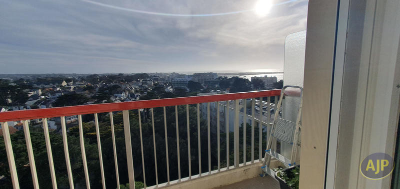 Appartement - 80 m² - 3 pièces