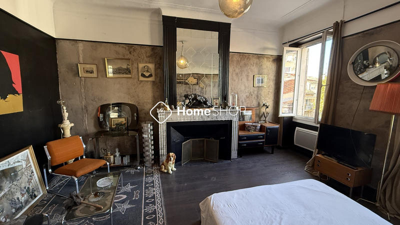 Appartement - 92 m² - 5 pièces