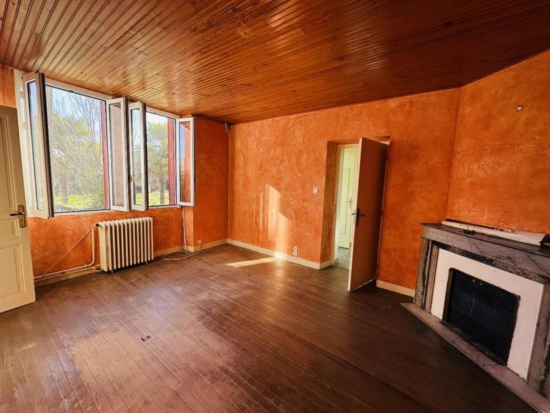 Maison en pierre - 160 m² - 8 pièces