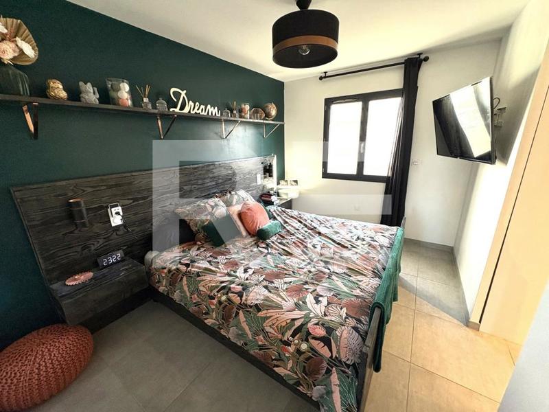 Maison - 96 m² - 4 pièces