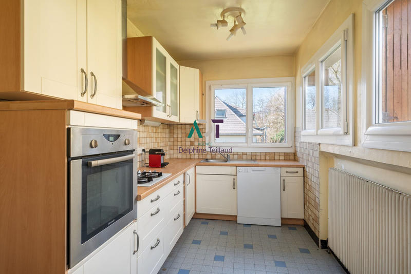 Maison - 162 m² - 7 pièces