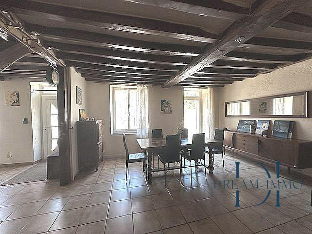 Maison - 112 m² - 4 pièces