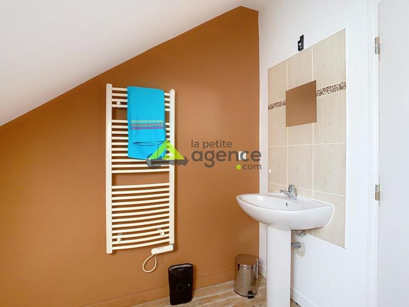 Maison - 139 m² - 5 pièces