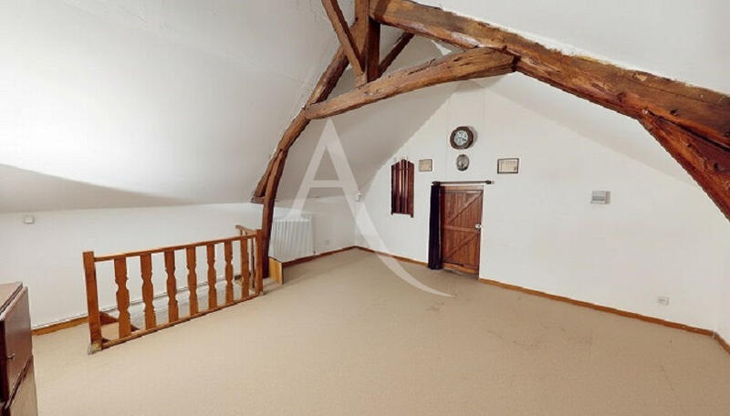 Maison - 159 m² - 6 pièces