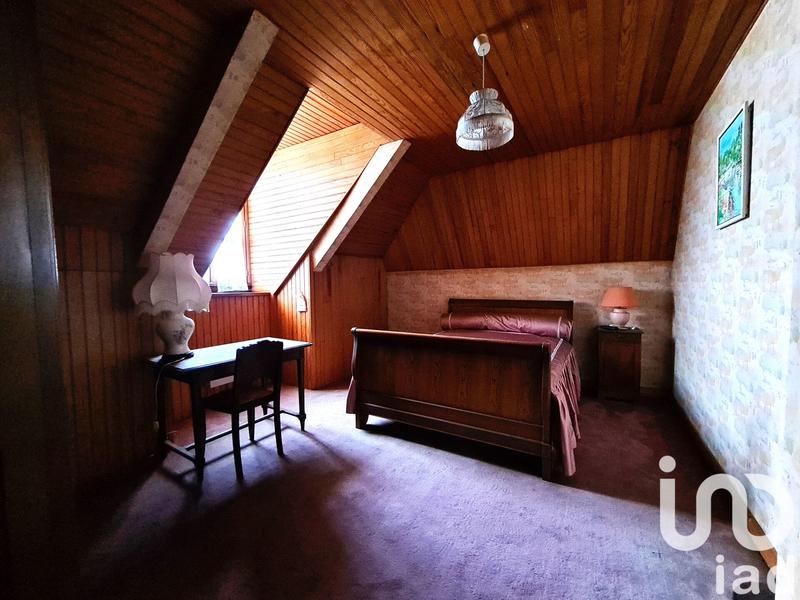 Maison - 192 m² - 10 pièces