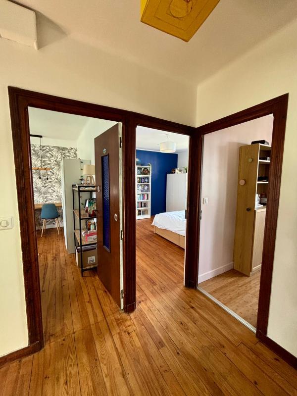 Maison - 218 m² - 7 pièces