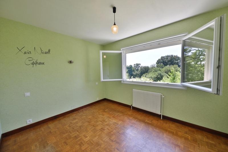 Maison - 157 m² - 7 pièces