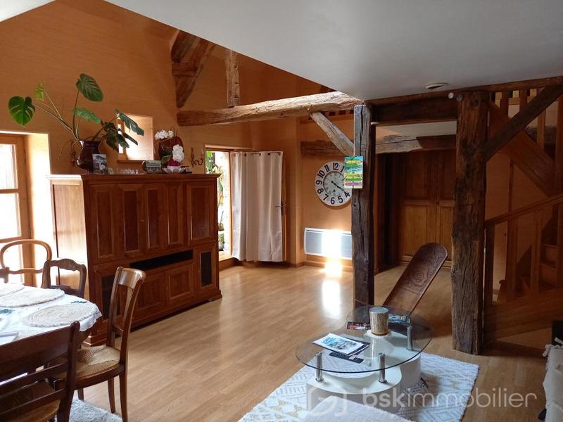 Maison - 205 m² - 8 pièces