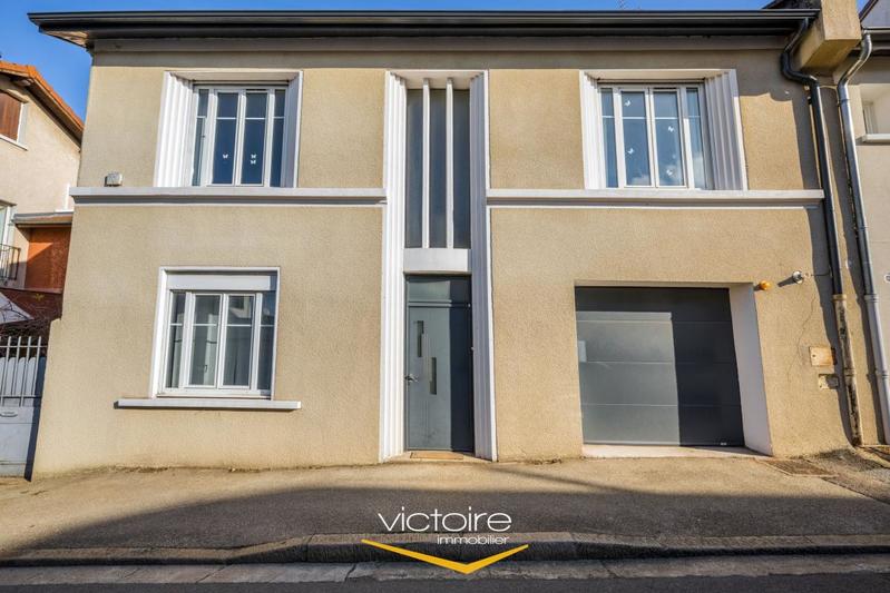 Maison - 170 m² - 7 pièces