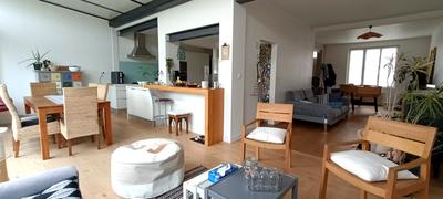 Maison de ville - 148 m² - 6 pièces