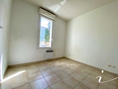 Appartement - 43 m² - 3 pièces