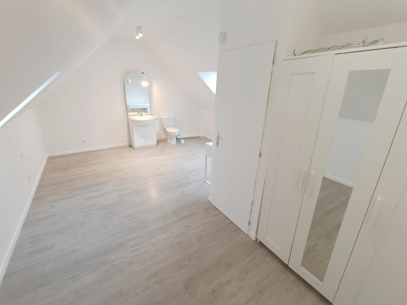 Maison - 101 m² - 6 pièces