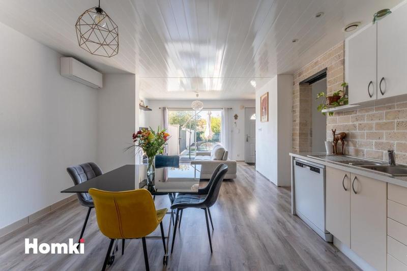 Appartement - 80 m² - 4 pièces