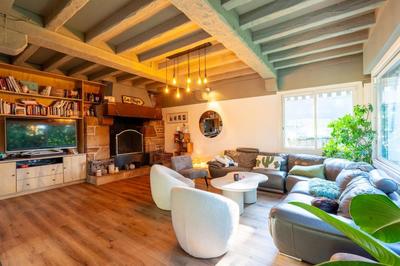 Villa - 220 m² - 7 pièces