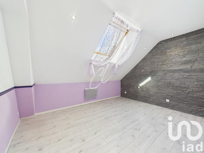 Maison - 360 m² - 13 pièces