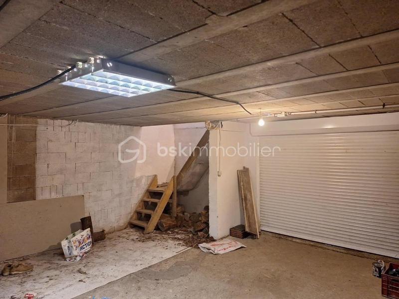 Maison traditionnelle - 110 m² - 5 pièces