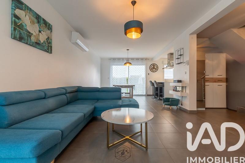 Maison - 96 m² - 5 pièces