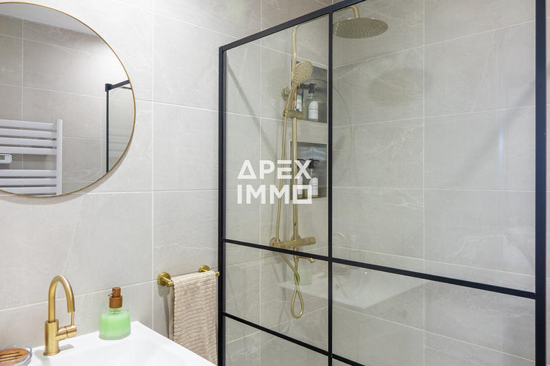 Maison - 122 m² - 5 pièces