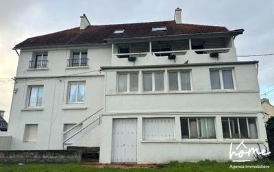 Appartement - 135 m² - 6 pièces